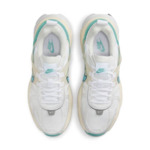 W NIKE V2K RUN