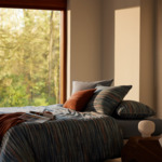 Lacoste - Drap housse en satin de coton lavé bleu, L Brush