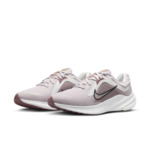 WMNS NIKE QUEST 5