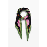 Foulard plissé à fleurs