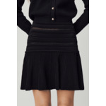 Jupe courte maille fine