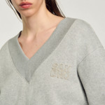 Sweatshirt court