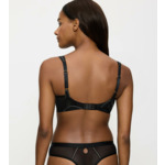 Soutien gorge avec armatures et sans coques