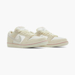 Nike Dunk SB Low City Of Love Os Clair