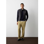 Veste sans manches garnie de plumes