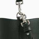 Sac seau Louise en cuir grainé