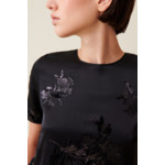 Top noir sequins brodés