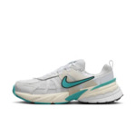 W NIKE V2K RUN
