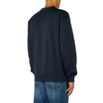 Sweatshirts & Hoodies