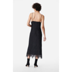 Robe Colline En Dentelle
