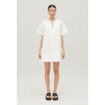 Robe courte lacée blanche