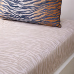 Kenzo - Drap housse en satin beige, K Tora