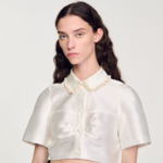 Chemise courte satinée perlée