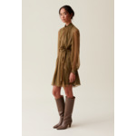 Robe fluide col lavallière