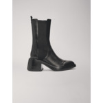 Bottines en cuir noir à bouts carrés