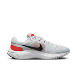 NIKE AIR ZOOM VOMERO 16