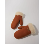 Mouffles en peau lainée