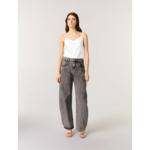 Top en satin de soie et dentelles