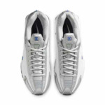 NIKE SHOX R4