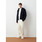 Pull avec zip et capuche