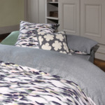 Kenzo - Drap housse en satin gris, K Ikat