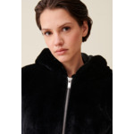 Veste fausse fourrure à capuche