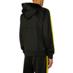 Sweatshirts & Hoodies