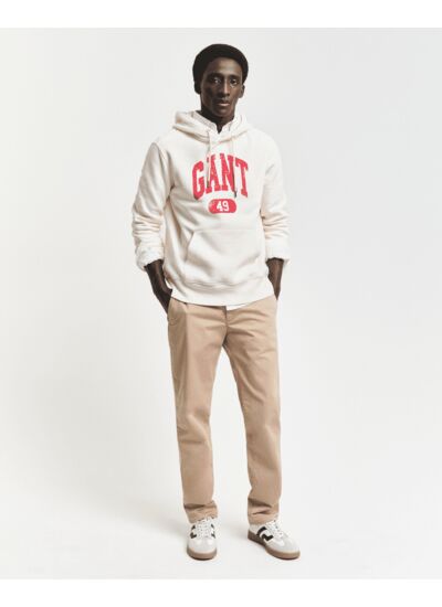 Pantalon chino slim fit en sergé