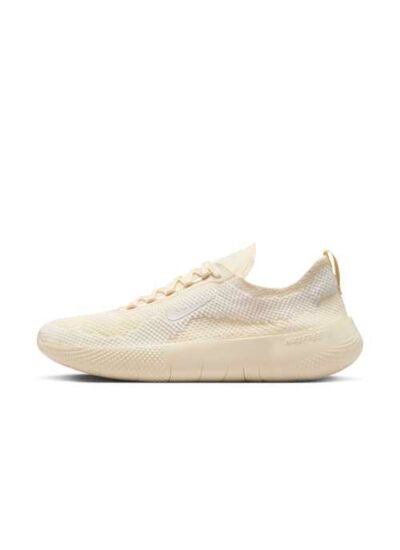 W NIKE FREE 2025