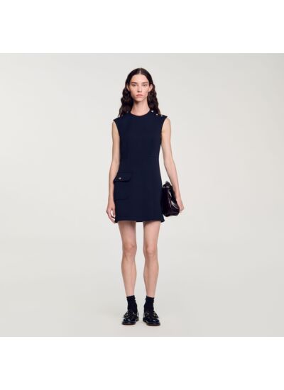 Robe courte à boutons