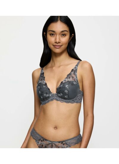 Soutien gorge avec armatures et coques