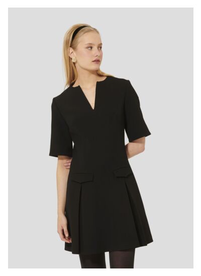 Robe Riyu-Noir en Polyester Recyclé