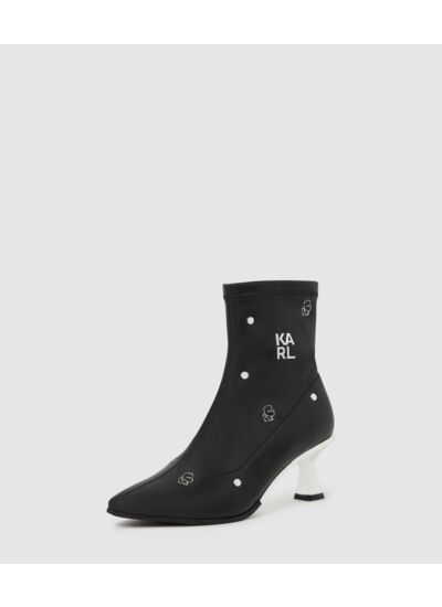 FESTIVE BOOTS