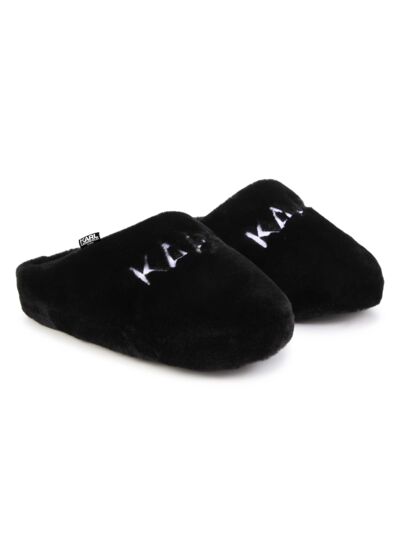 CHAUSSONS