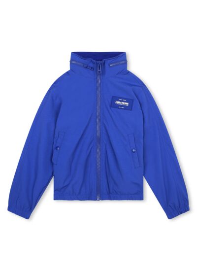 VESTE