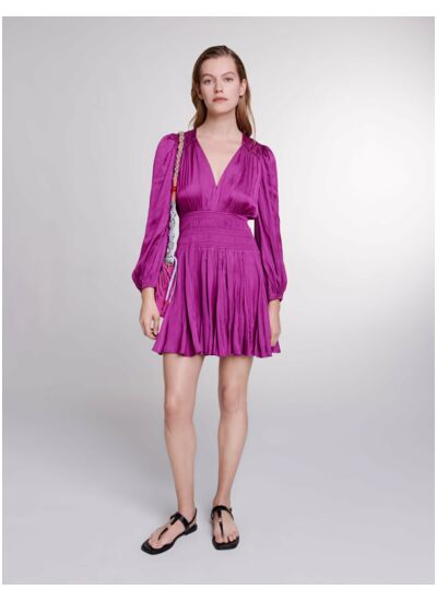 Robe courte satinée