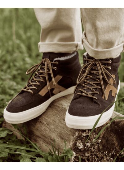 Tennis marron foncé