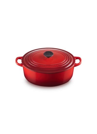 Cocotte ovale 29cm en fonte émaillée cerise*