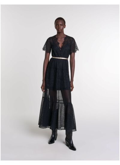 Robe longue en dentelle