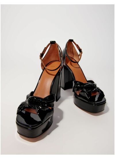 Sandales en cuir à plateforme