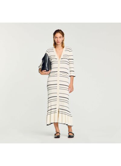 Robe longue en maille rayée