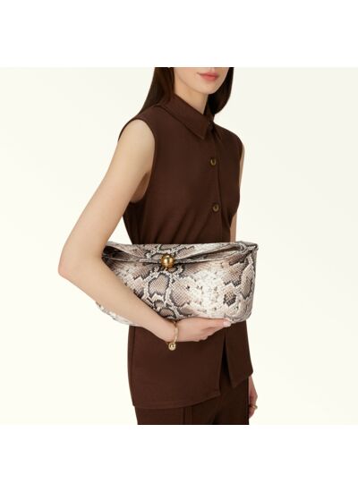 FURLA SFERA SOFT M CLUTCH - CAPRA ST.PITONE