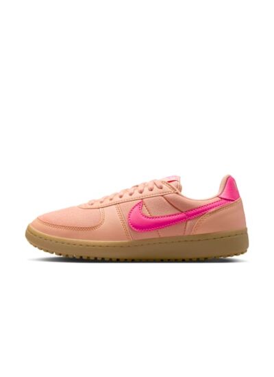 WMNS NIKE FIELD GENERAL