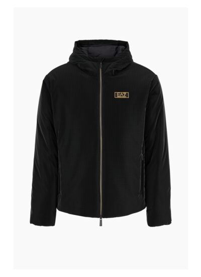 7m000038 af10347 uc001 jack-black