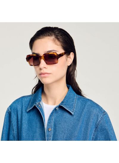 Lunettes de soleil carrées