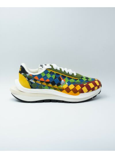Nike VaporWaffle Woven sacai Jean Paul Gaultier Green Gusto
