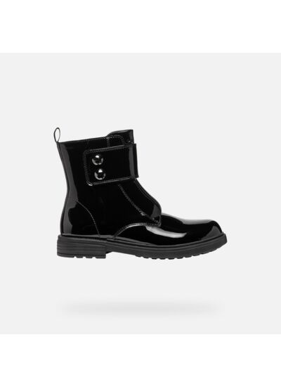 JR ECLAIR