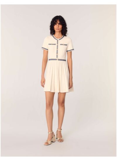 Robe courte en maille plissée