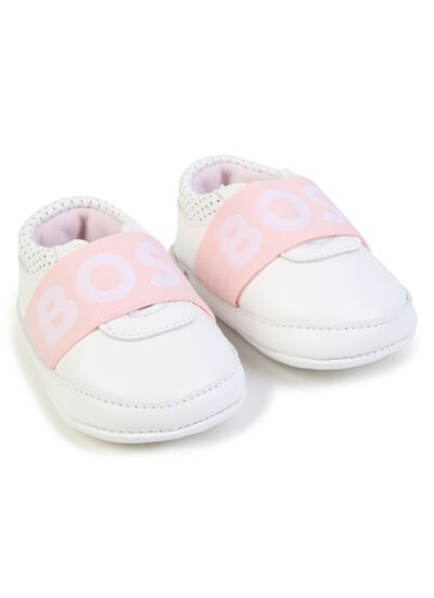 CHAUSSONS