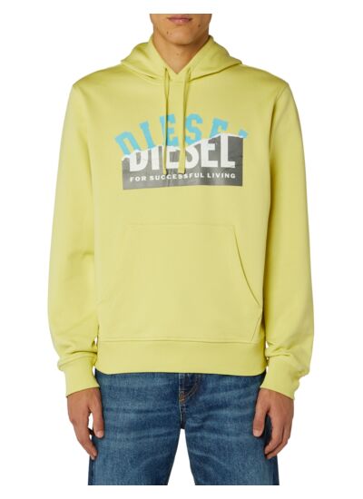 Sweatshirts & Hoodies
